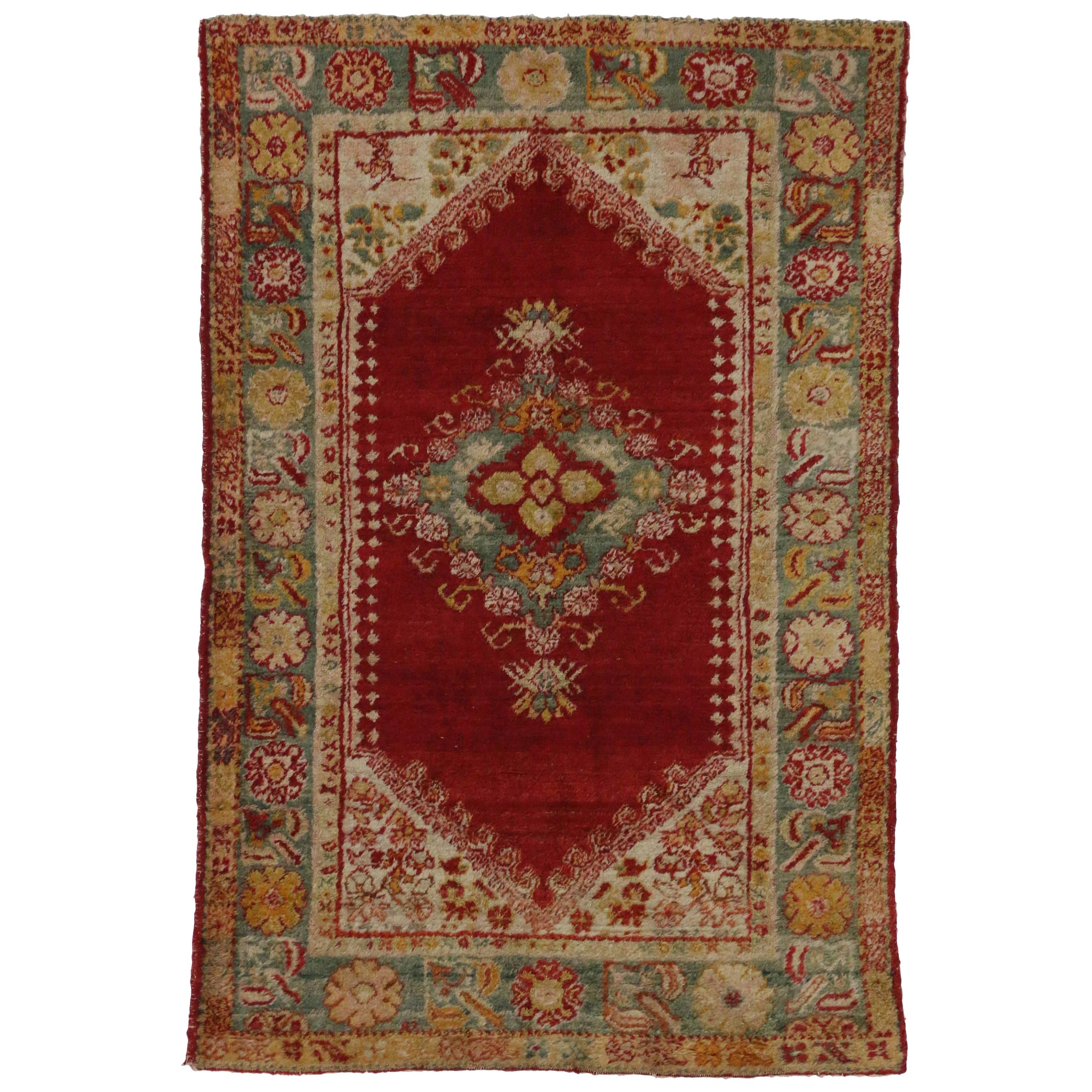 Antiker türkischer Angora- Oushak-Teppich aus dem späten 19. Jahrhundert