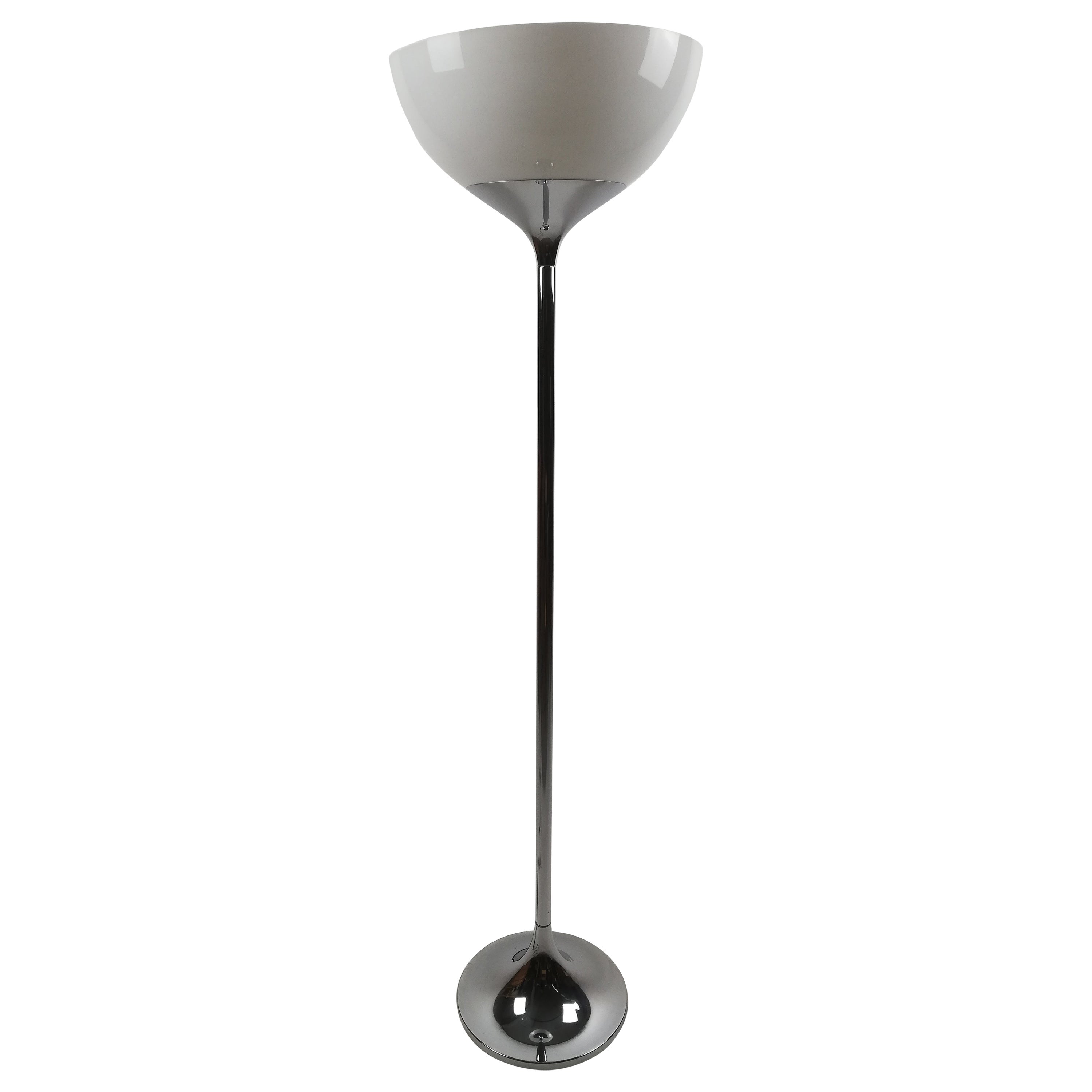 Space Age Floor Lamp by I Guzzini in White Acrylic and Chrome, Italy, 1970s For Sale