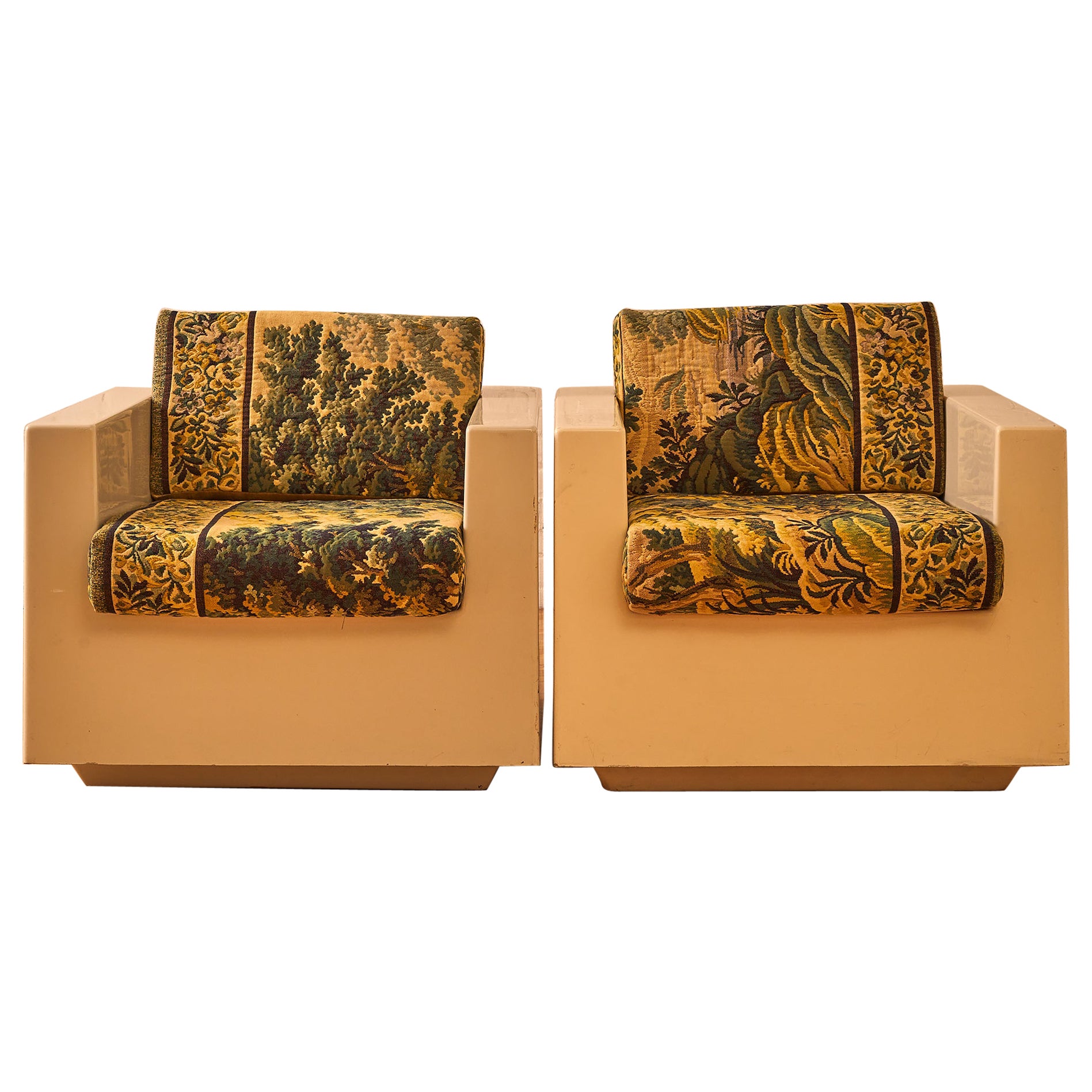 Pair of Massimo & Lella Vignelli "Saratoga" Cube Chairs for Poltronova