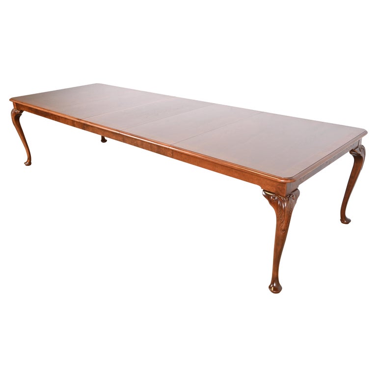 Baker Furniture Queen Anne Walnut and Burl Dining Table