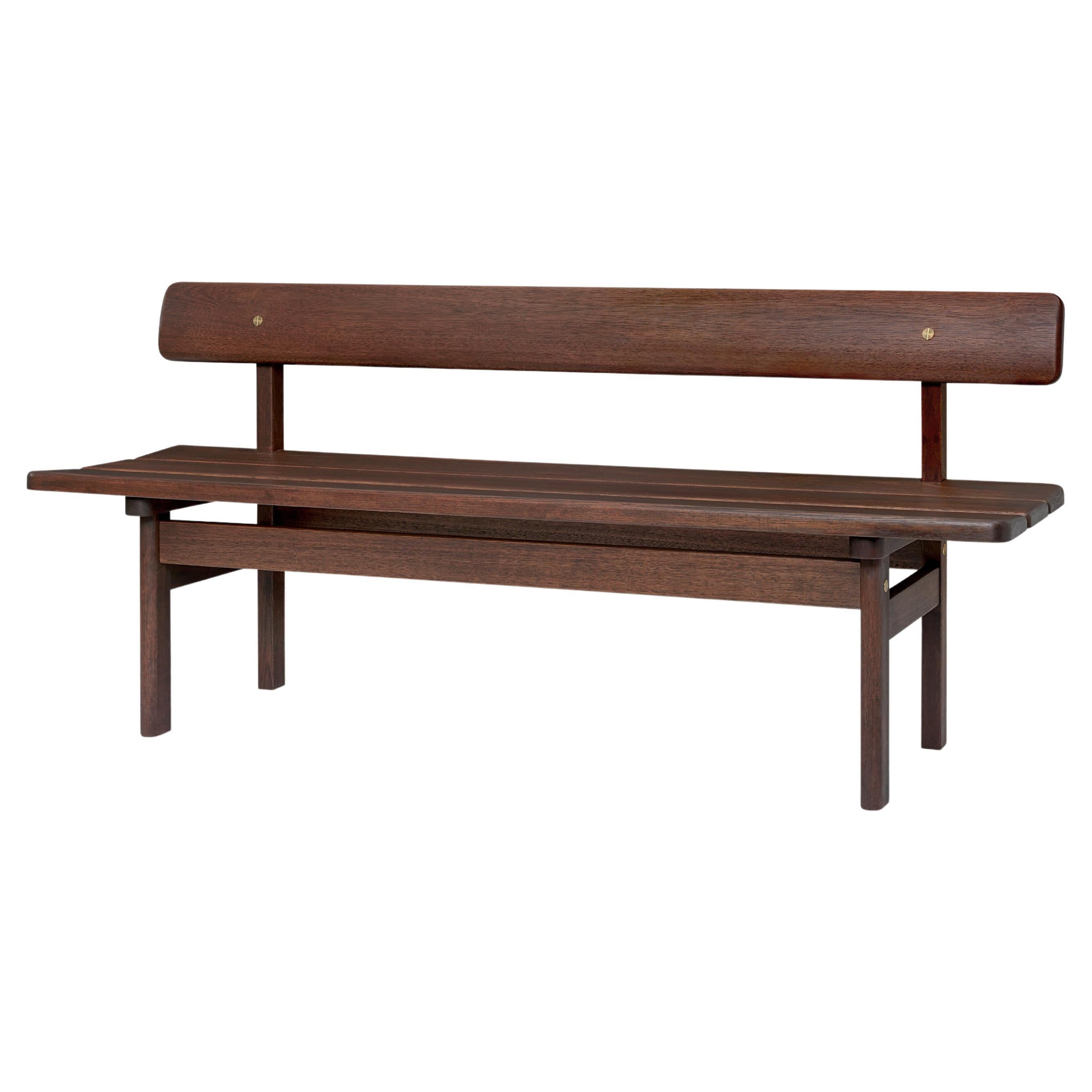 Panchina Børge Mogensen 'BM0699 Asserbo' in eucalipto oliato per Carl Hansen & Son