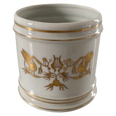 Cache-pot en porcelaine néoclassique français de Limoges