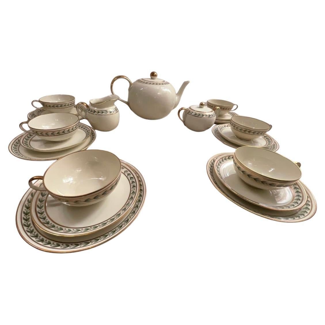 Gio Ponti, Tea for 6 with Dessert Plates, in Porcelain Richard Ginori, Year 1939 For Sale