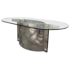 Table ovale italienne en acier inoxydable de style mi-siècle moderne par Vittorio Introini
