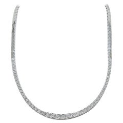 Vintage 4.05cttw Diamond and White Gold Necklace