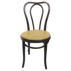 Classic Bentwood Vienna Secessionist Cafe Chair by Thonet