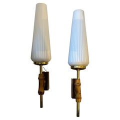 1950s Pair of Mid-Century Modern Brass Wood and White Glass Italian Wall Sconces