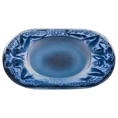 Early René Lalique, Small Art Deco Médicis Bowl with Motif of Nude Women