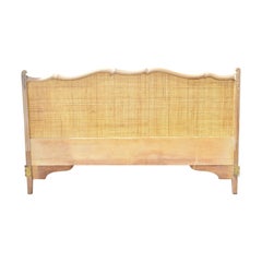 Französisch Provincial Cane Panel geschnitztem Holz King Size Bett Kopfteil