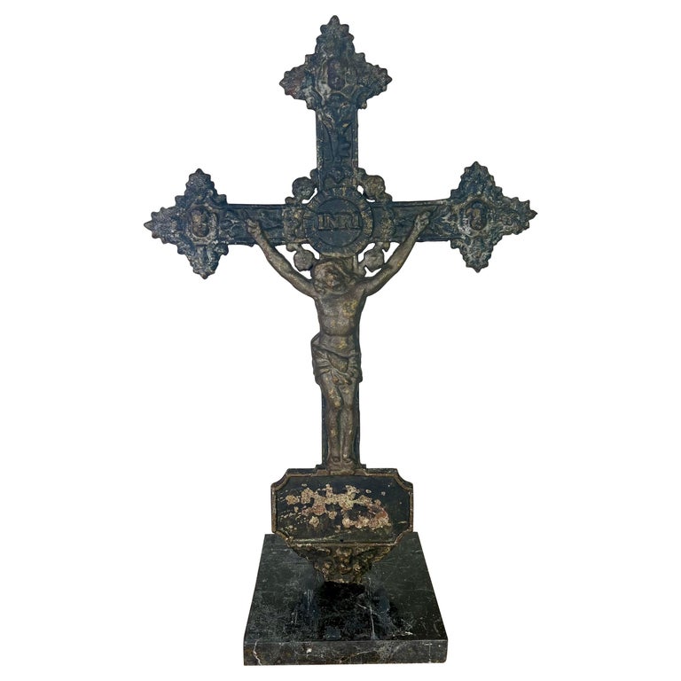 19th Century Italian cast Iron Cross For Sale at 1stDibs