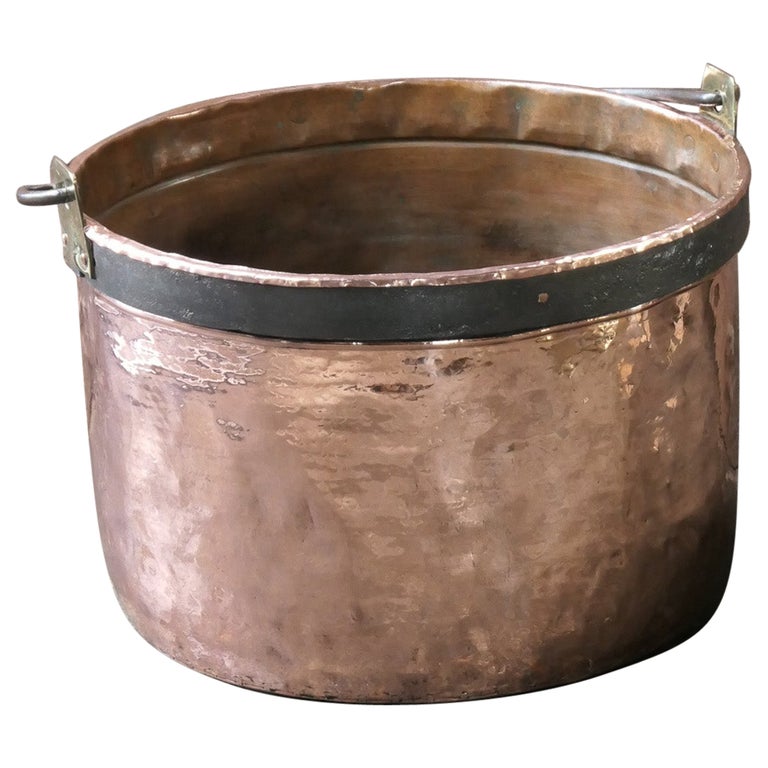 Dutch Louis XV Polished Copper Log Holder, 18th Century at 1stDibs |  antique copper firewood bucket