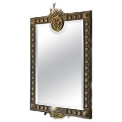 Miroir français de style Louis XVI en bronze doré et porcelaine
