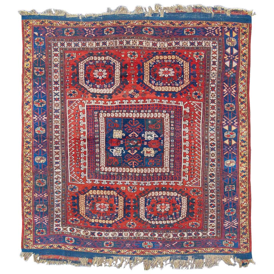 Antique Bergama Prayer Rug, 19th Century For Sale at 1stDibs
