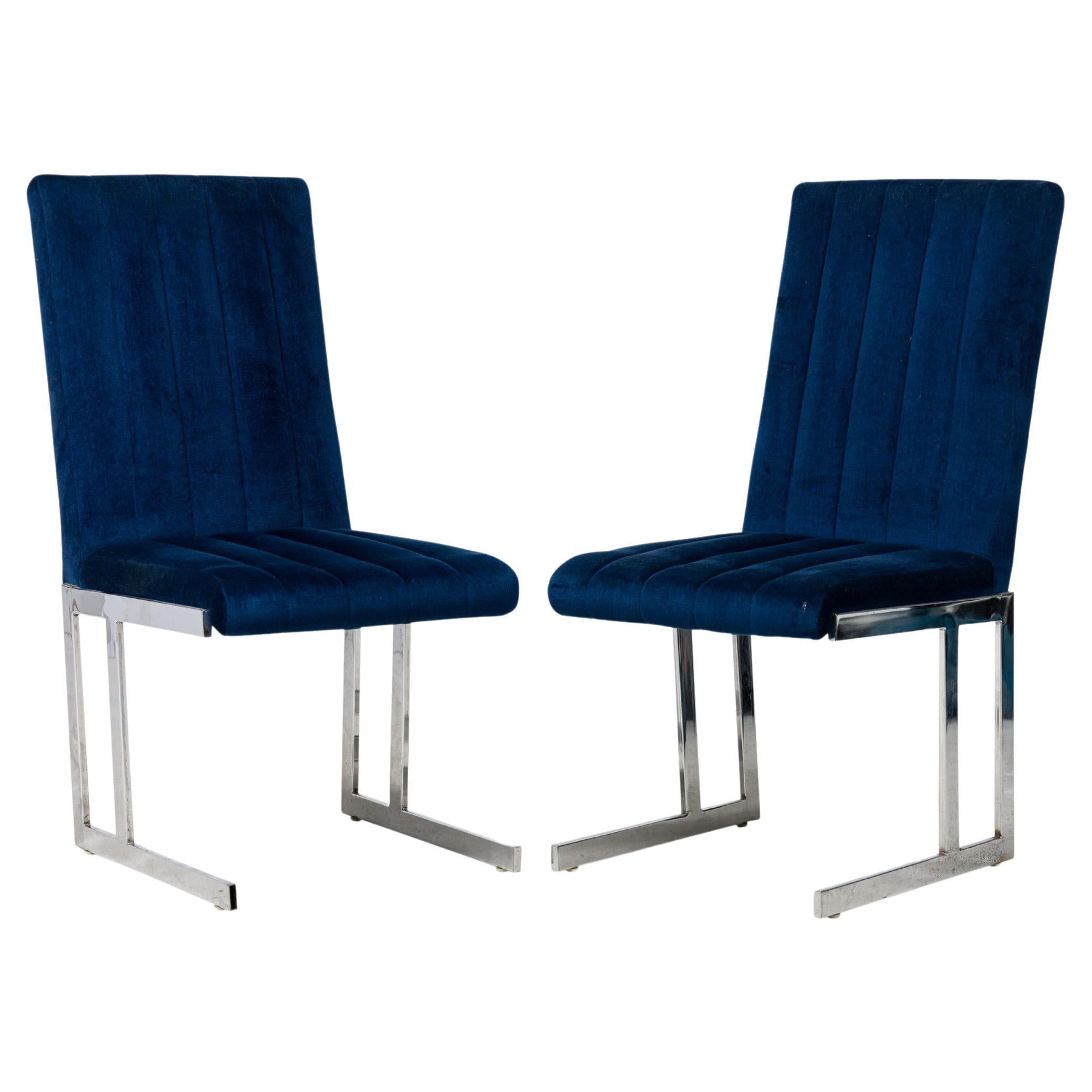 Four Mid-Century Modern Chrome Dining Chairs, Attributed to Milo Baughman For Sale