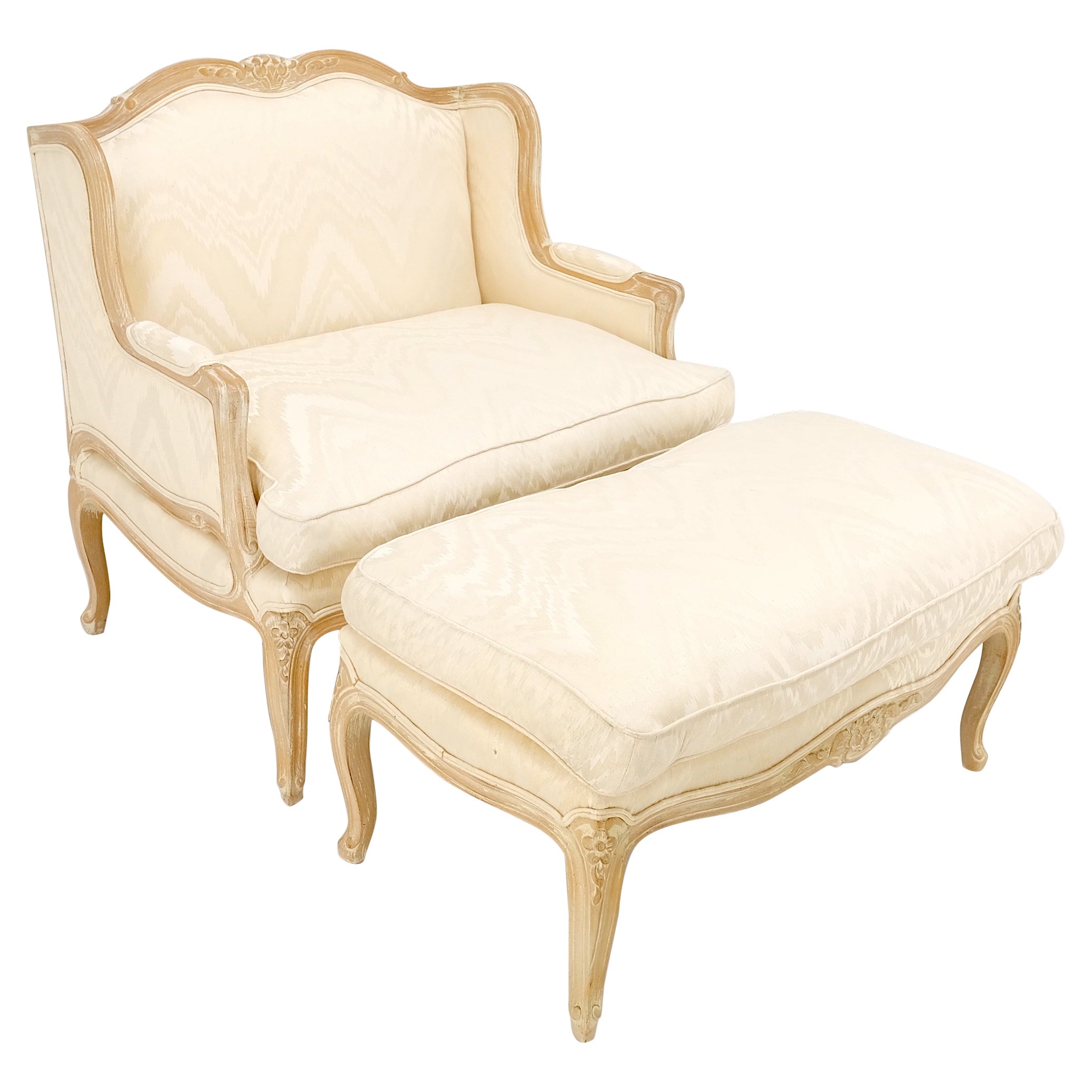 Extra Wide Country French Lounge Chair W/ Matching Ottoman Beige Upholstery Mint For Sale