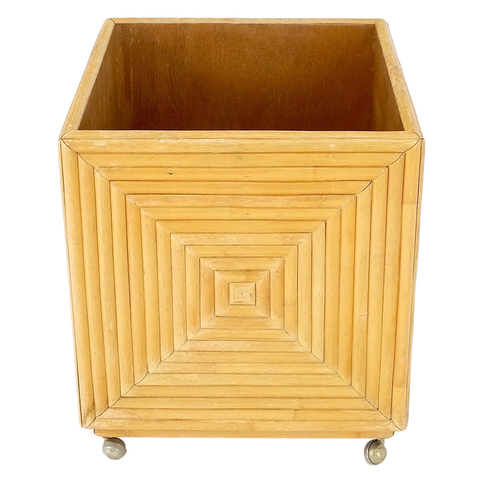 Mid-Century Modern Reed Bamboo Rattan Square Cube Shape Planter Stand on Wheels For Sale