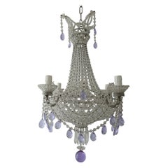 Lustre panier italien des années 1940 entièrement perlé de perles, violet lavande, vers 1920