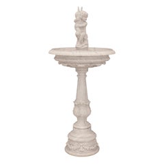 Antique Italian 19th Century White Carrara Marble Fountain