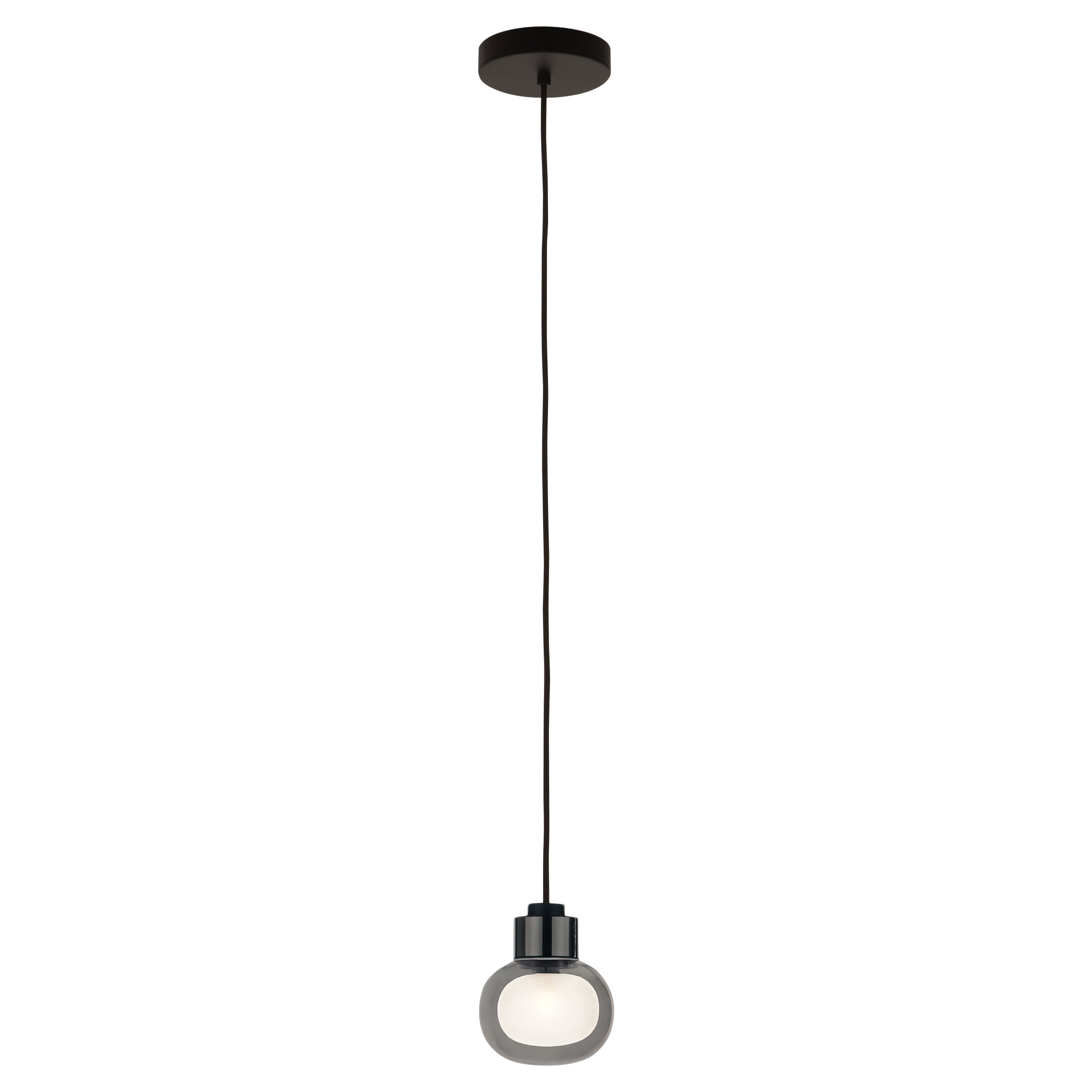 Lampe à suspension contemporaine 'Nabila 552.21' par Tooy, chrome noir, verre fumé en vente