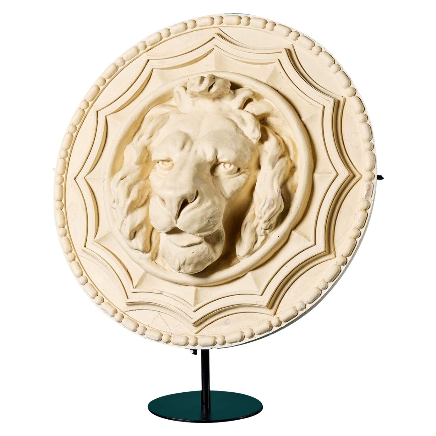 English Plaster Lion Head Roundel on Stand For Sale