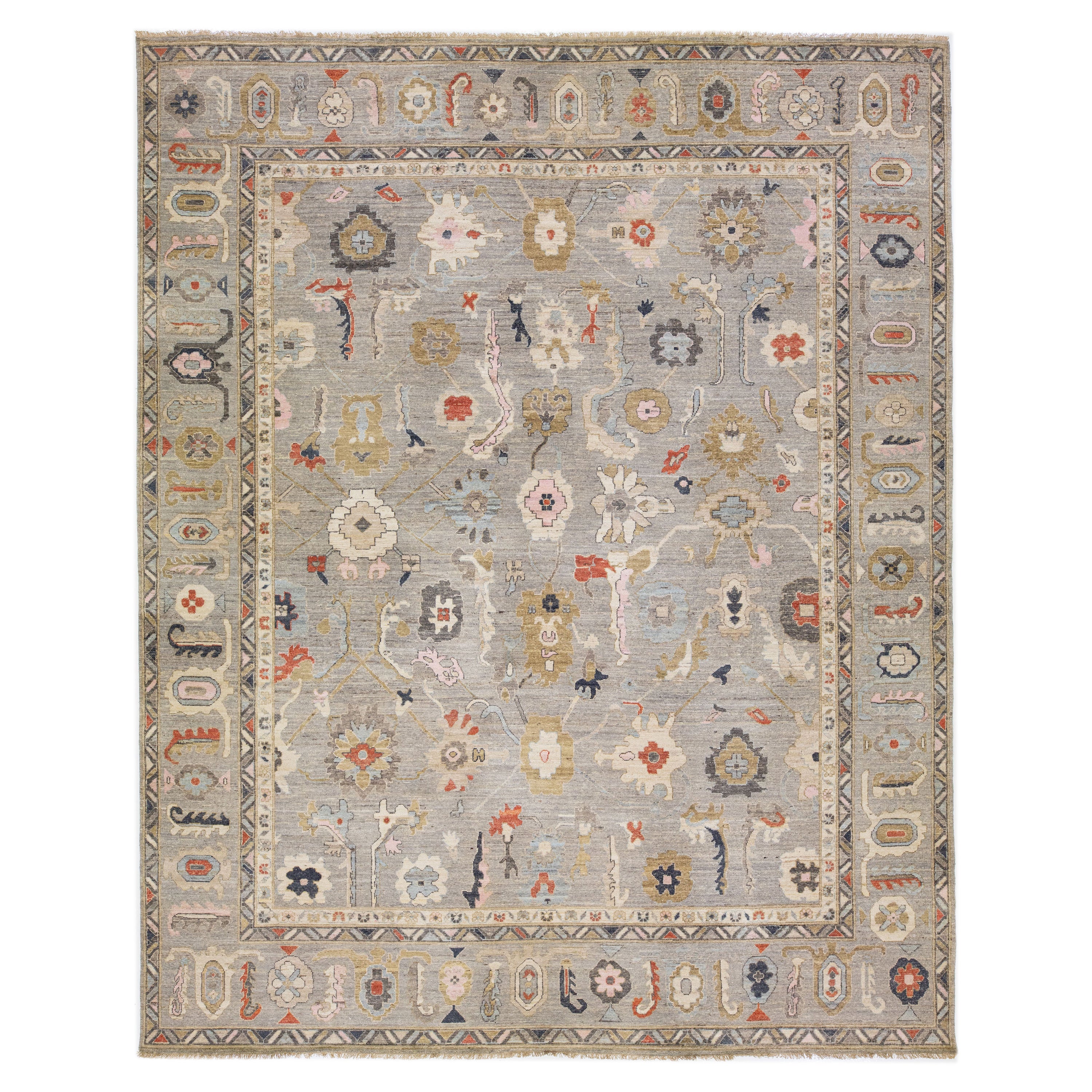 2010s Hand-Knotted Modern Sultanabad Wool Rug With Allover Gray Field For Sale