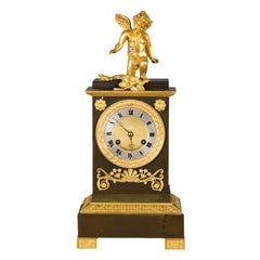 Französische Uhr aus Bronze und Goldbronze mit Automatik