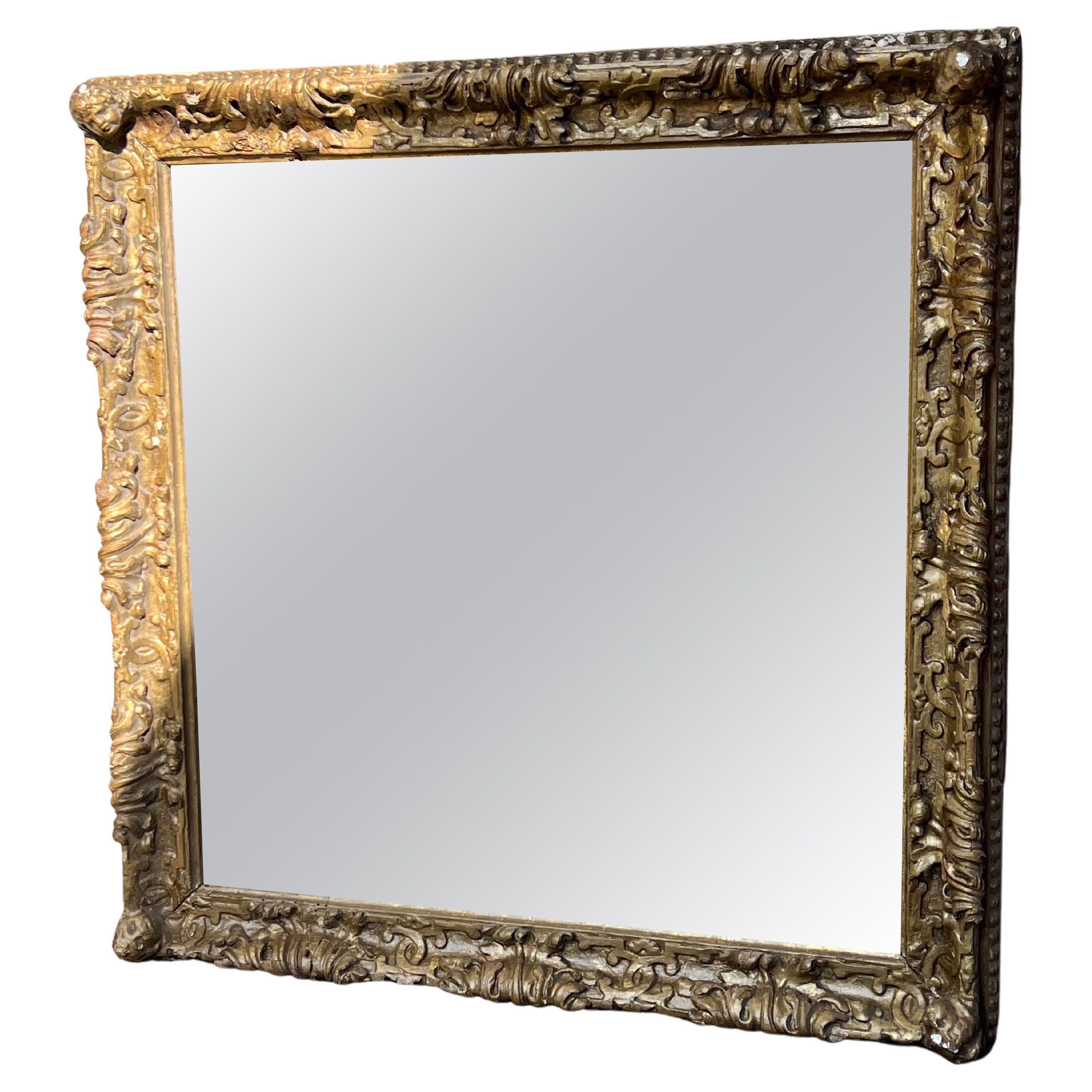 Antica Specchiera Quadrata in Oro Zecchino, Putti, Mirror, Specchiera For Sale