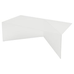 Mesa de centro oblonga de cristal satinado blanco Poly de Sebastian Scherer