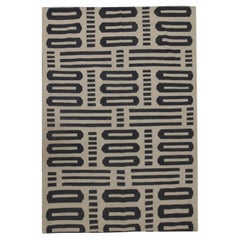Moderner gestreifter geometrischer Kelim-Teppich aus Wolle in Creme und Grau