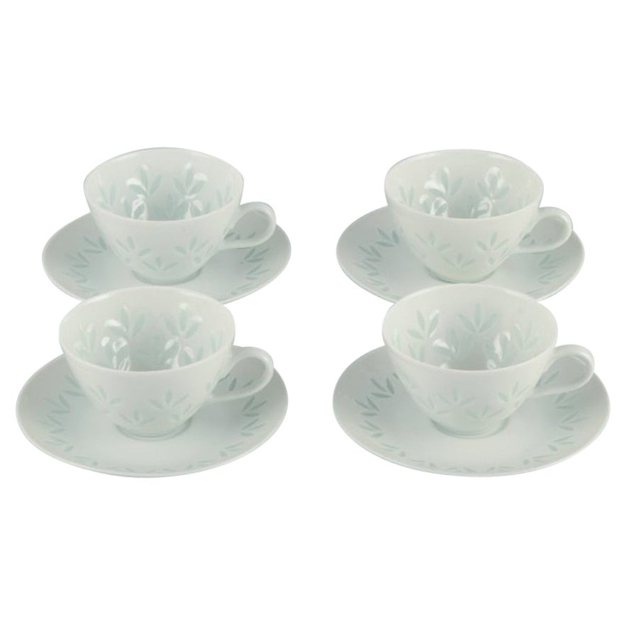 Quatre ensembles de tasses et soucoupes à moka de Friedl Holzer-Kjellberg pour Arabia