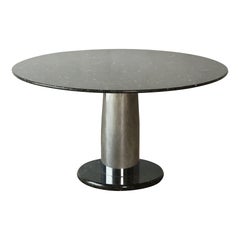 Table à manger ronde Lotto Rosso d'Ettore Sottsass, Poltronova, Italie, années 1980