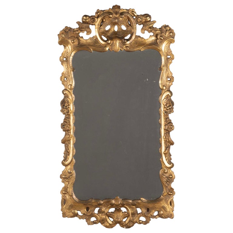 18th Century Irish Carved Giltwood Mirror For Sale at 1stDibs