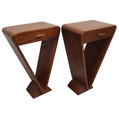 Fabuleuse paire de tables de chevet ou de tables d'appoint de style Art déco