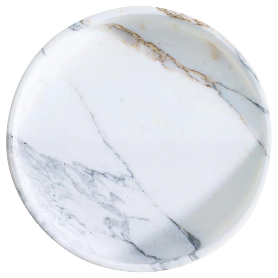 Big Poche Round Calacatta Marble by Henry Wilson