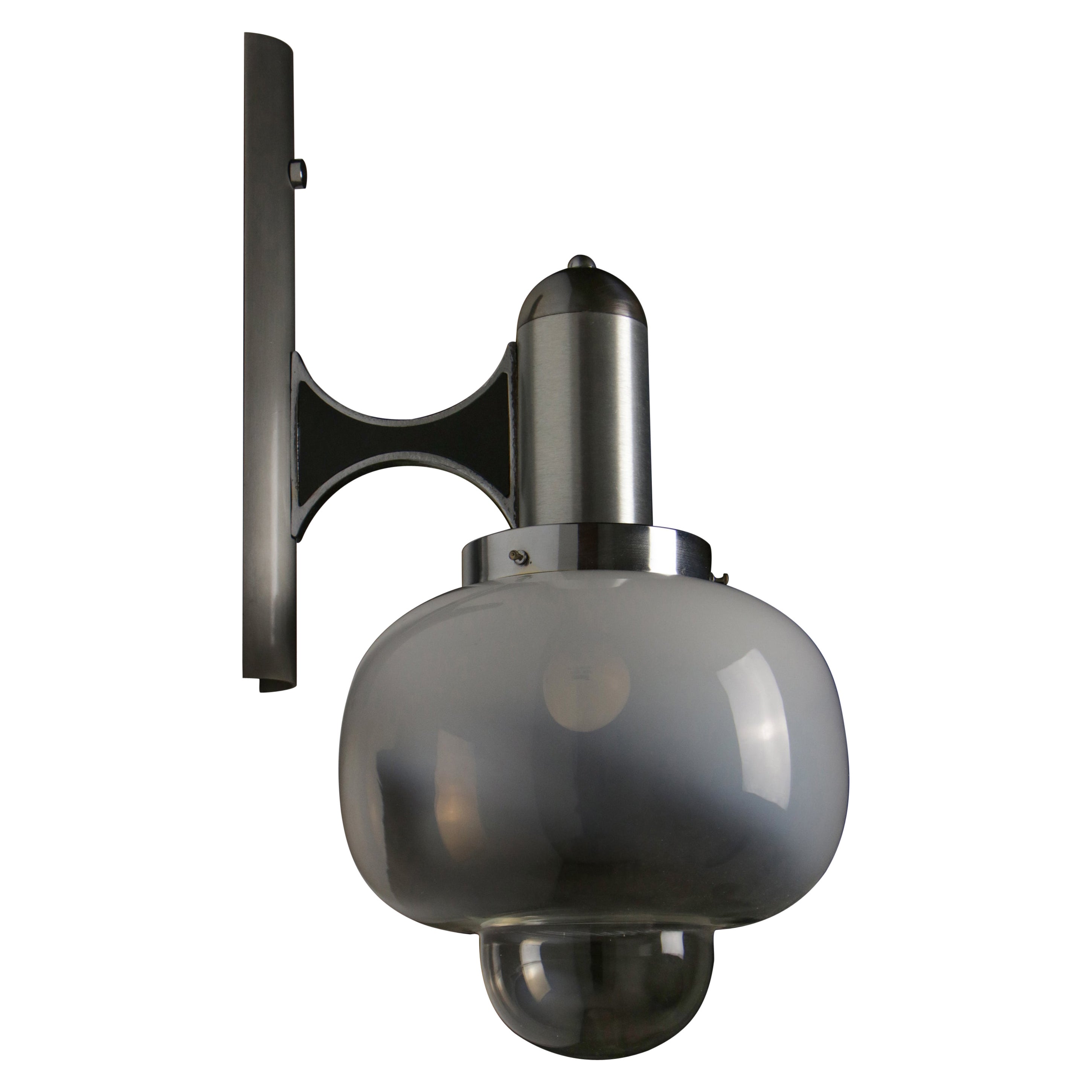 Italienische verchromte Wandleuchte aus Milch-Muranoglas von Gaetano Sciolari aus dem Space Age, 1960er Jahre im Angebot