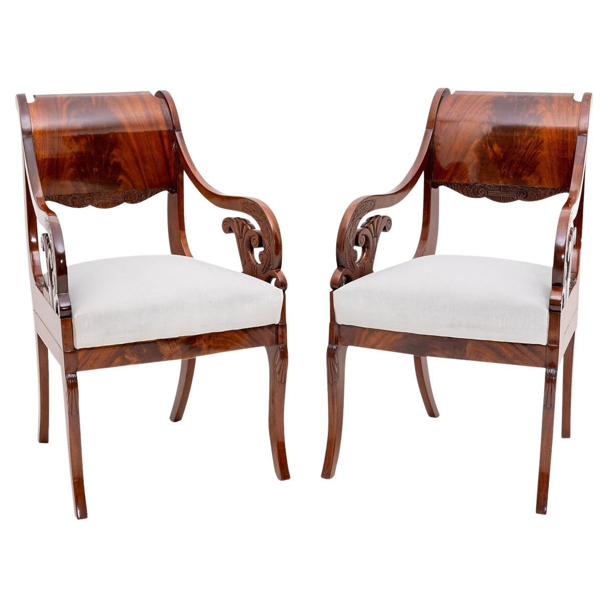 19th Century Baltic Biedermeier Pair of Antique Polished Mahogany Armchairs