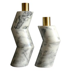 Paar Ginga-Vasen aus Marmor von Gustavo Dias