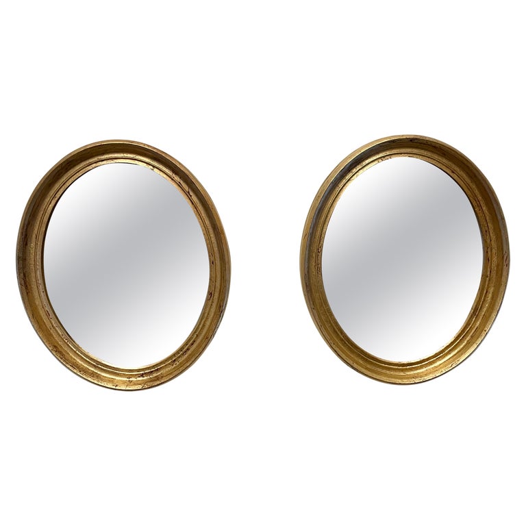 Pair of Vintage Gilt Oval Italian Mirrors For Sale at 1stDibs