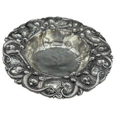 Plat à bonbons en argent sterling « Lilly of the Valley » de Whiting Division