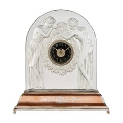 1926 René Lalique, Clock Deux Figurines Glass, American Base