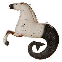 Panneau excentrique en zinc français du 19ème siècle... cheval de mer...