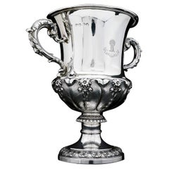 Antike georgianische Tasse/Vase aus Sterlingsilber in Campagna-Form von Barnard, 1829