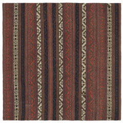 Kurdischer persischer Kelim in Streifen und geometrischen Mustern im Vintage-Stil