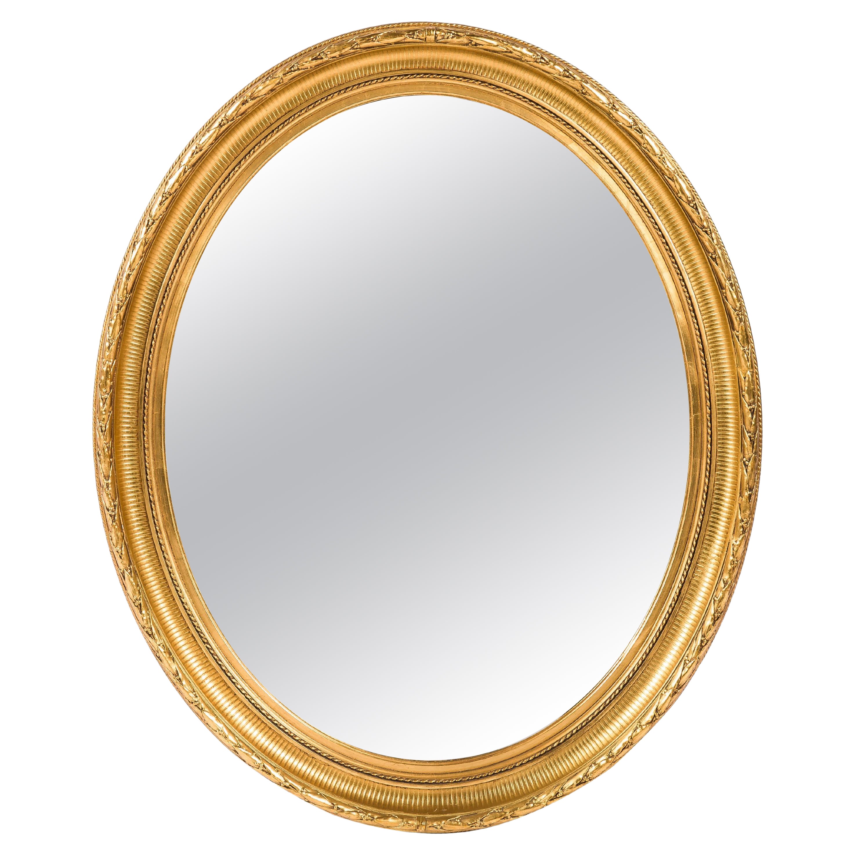 Antique miroir ovale français du 19ème siècle, doré à la feuille d'or Louis Seize ou Empire en vente