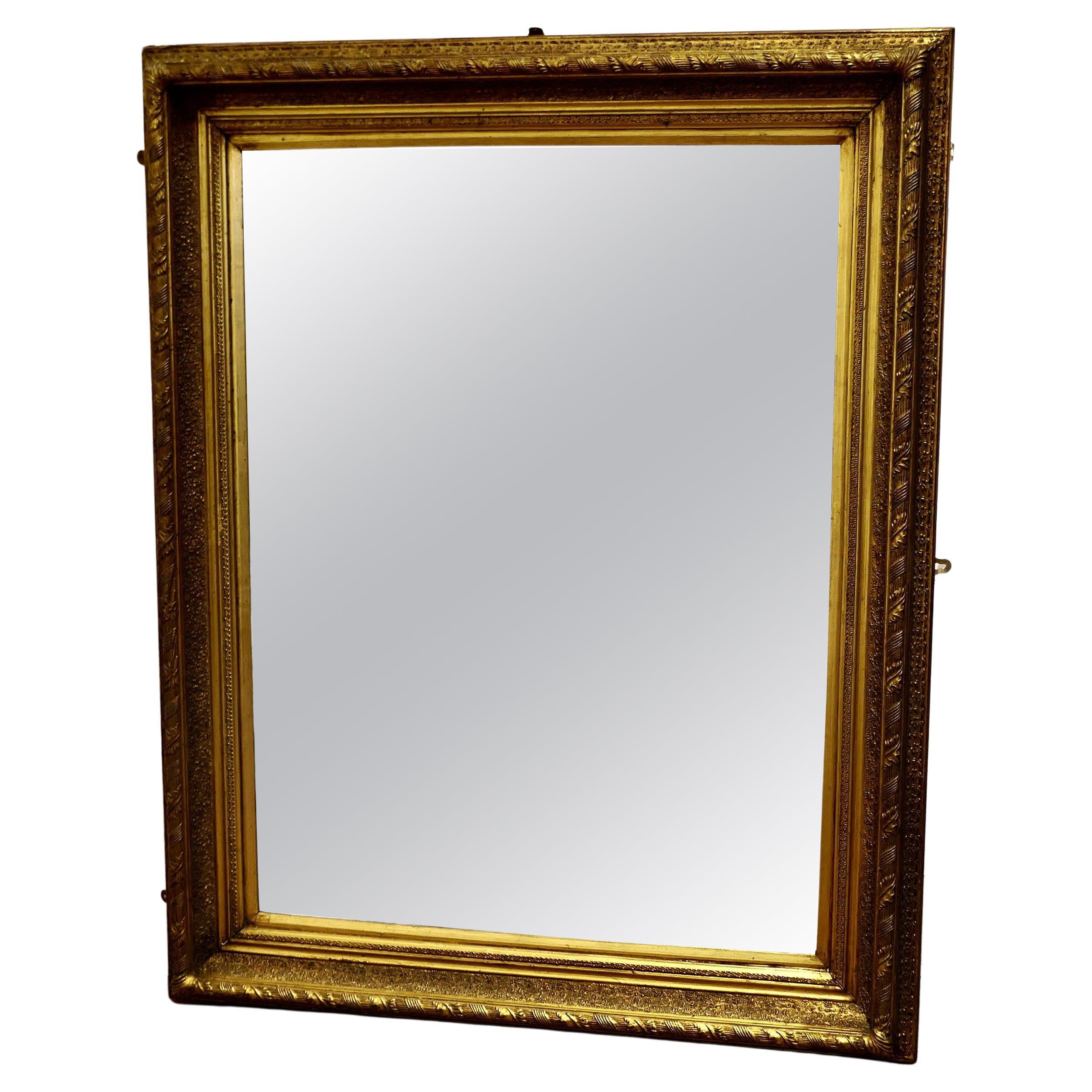 Large Decorative Gilt Wall Mirror This Is a Lovely Old Mirror