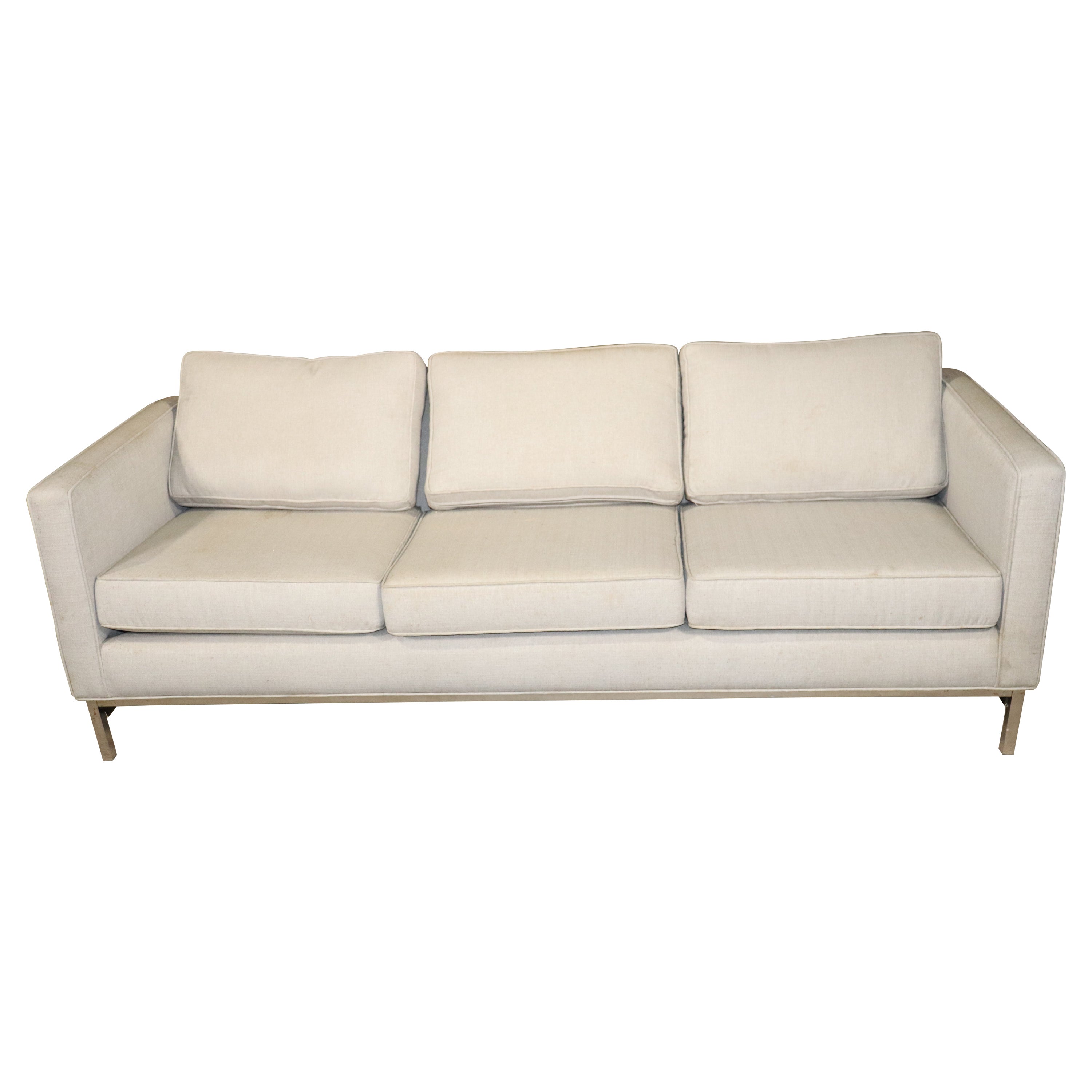 Mid-Century Modernes Sofa mit Chromrahmen