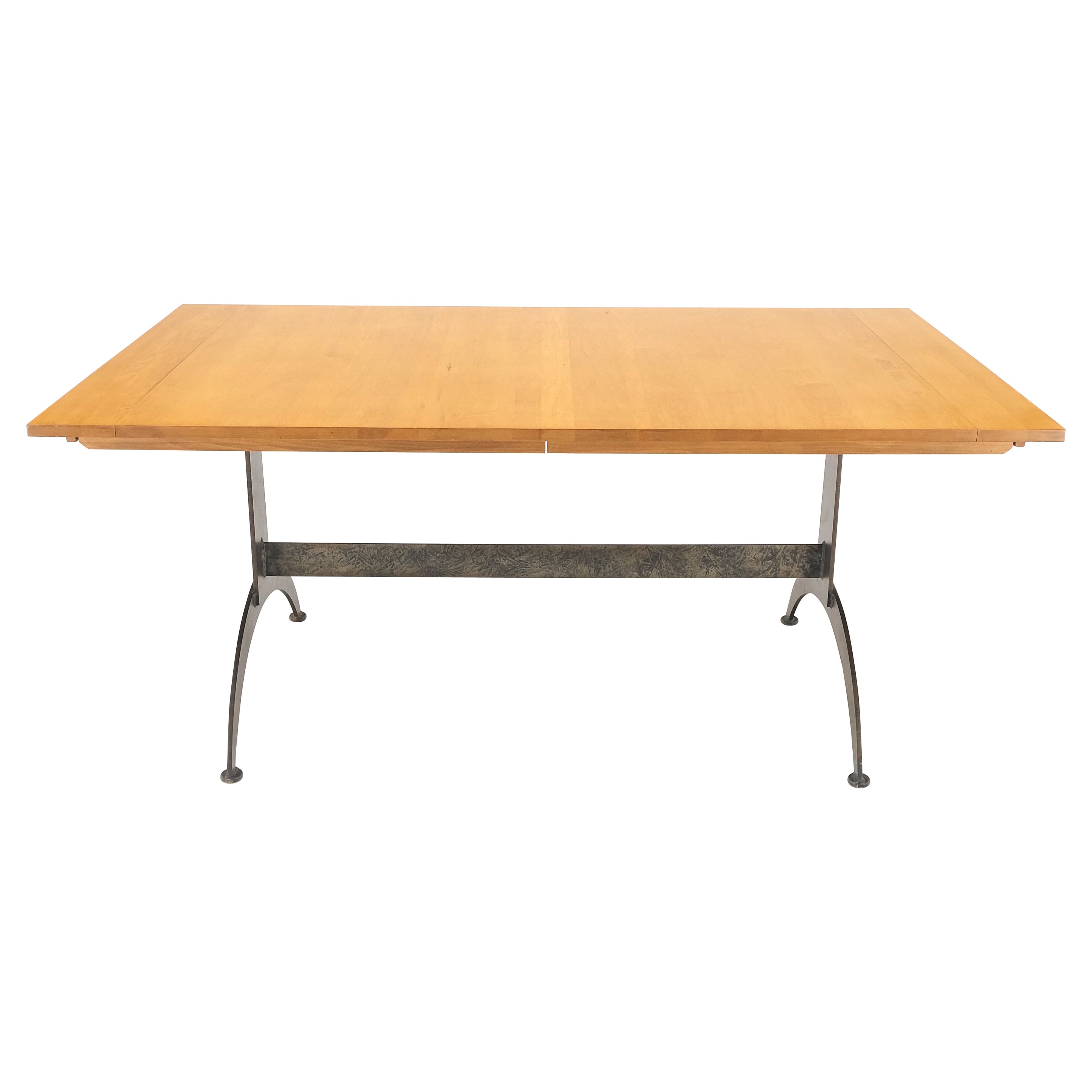 Ethan Allen Maple Formica Top Round Table with Leaf, circa 1960s For