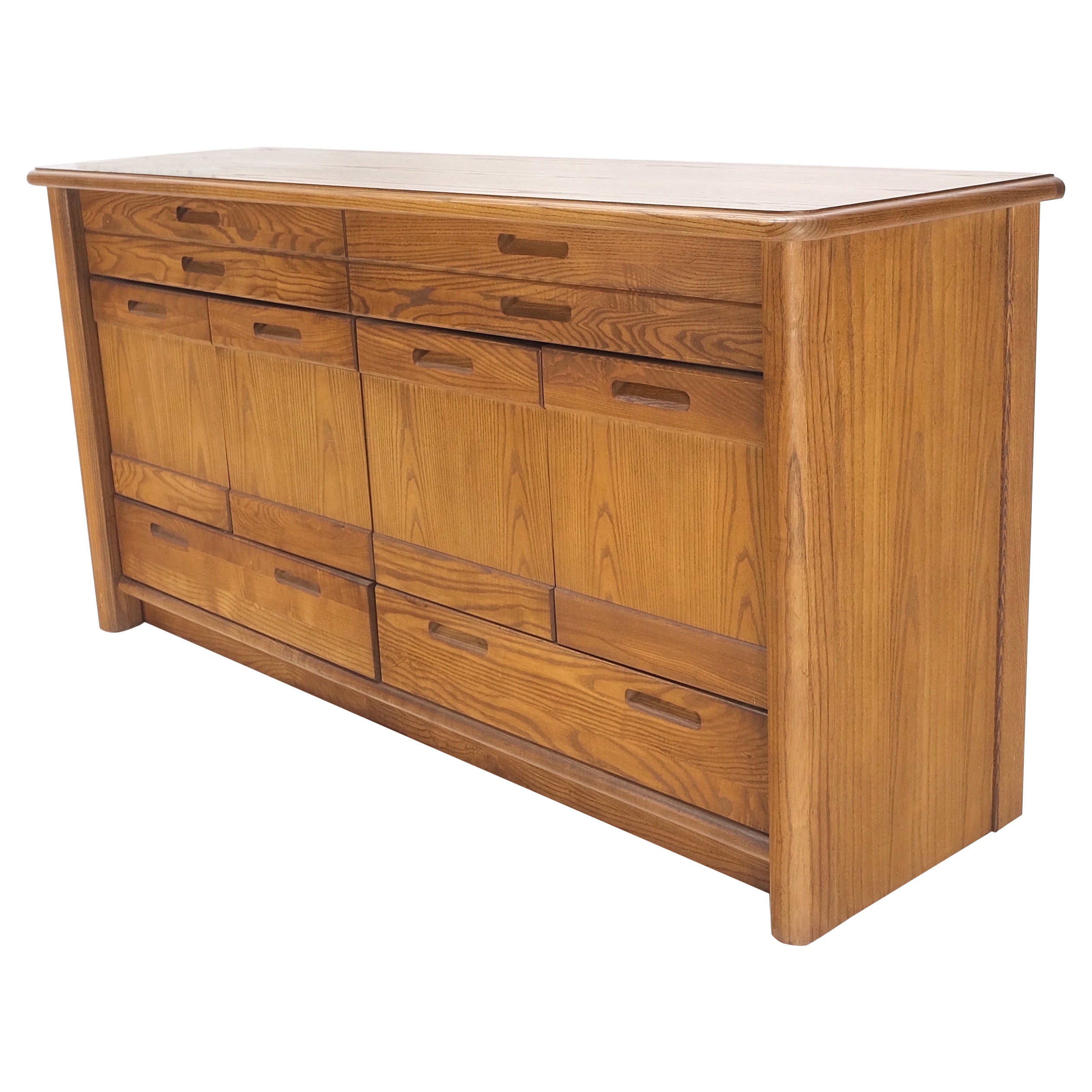 Solid Oak Mid-Century Modern Credenza Server Two Door Compartments Cabinet Mint! For Sale