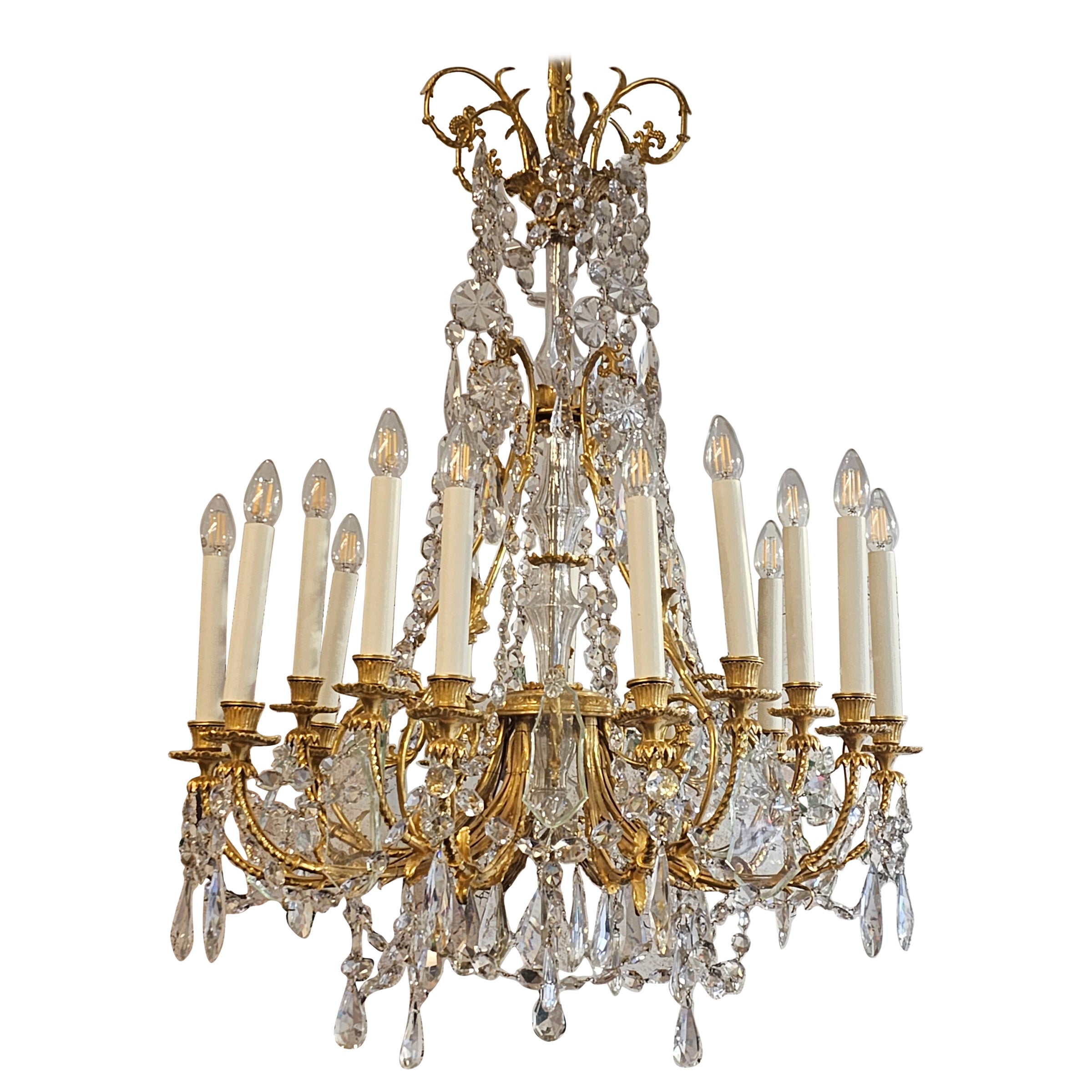 French 19th Century Louis XVI Style Fifteen Light Baccarat Crystal Chandelier For Sale