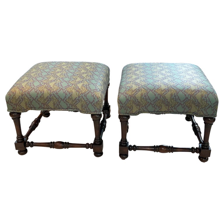 Vintage Bernhardt Furniture Upholstered Ottomans, a Pair For Sale at